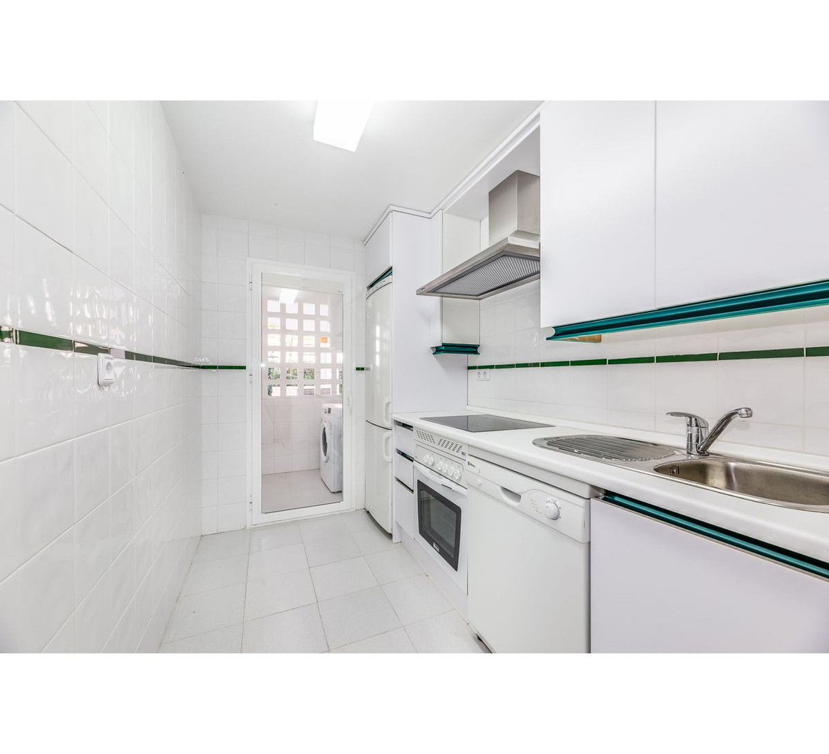 Apartamentos de 2 dormitorios en venta en Nueva Andalucía – R5211592 Apartamentos de 2 dormitorios en venta en Nueva Andalucía – R5211592