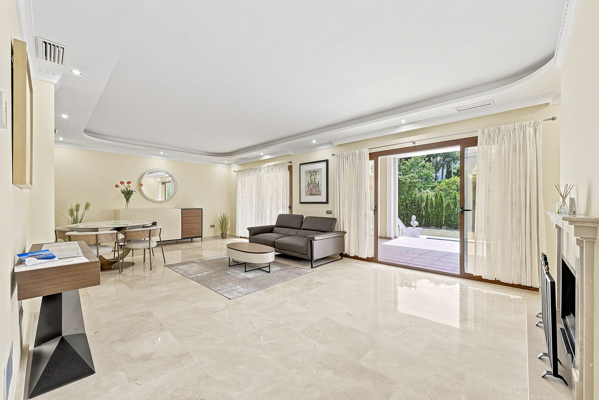 Villas de 4 dormitorios en venta en Hacienda Las Chapas – R5424154 Villas de 4 dormitorios en venta en Hacienda Las Chapas – R5424154