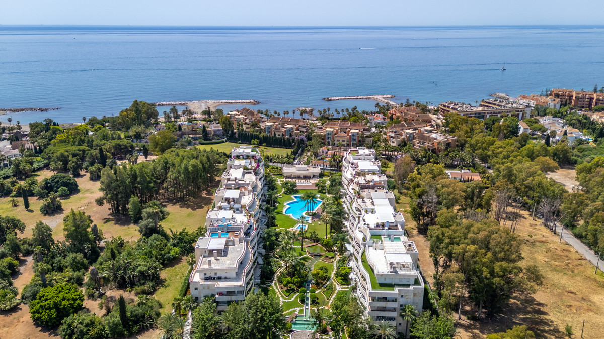 Apartamentos de 3 dormitorios en venta en Puerto Banús – R5058907 Apartamentos de 3 dormitorios en venta en Puerto Banús – R5058907