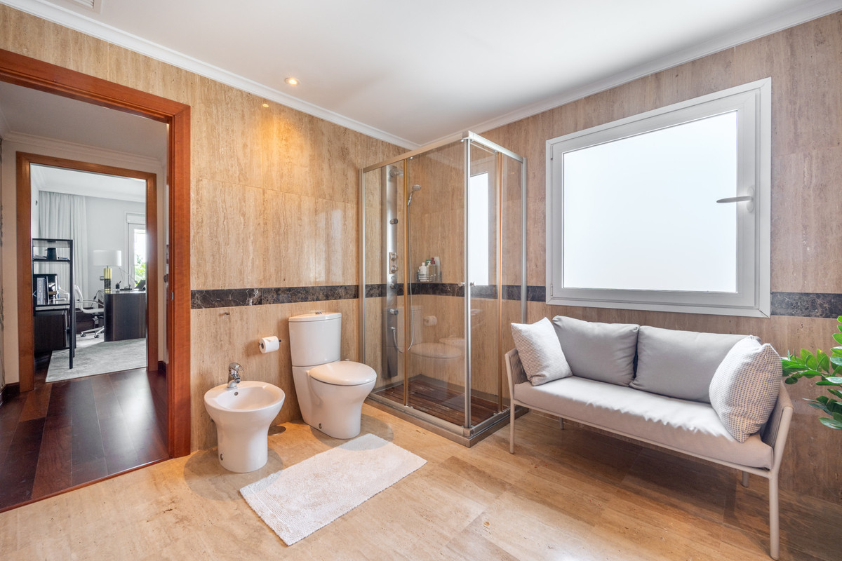 Apartamentos de 3 dormitorios en venta en Puerto Banús – R5058907 Apartamentos de 3 dormitorios en venta en Puerto Banús – R5058907