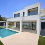 Villas de 6 dormitorios en venta en Nueva Milla de Oro – R4014655 Villas de 6 dormitorios en venta en Nueva Milla de Oro – R4014655