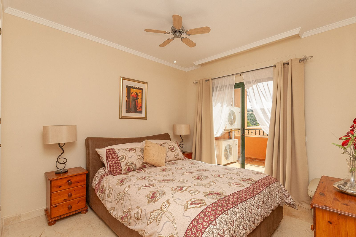3 bedroom Apartments for sale in Elviria – R5441302 3 bedroom Apartments for sale in Elviria – R5441302