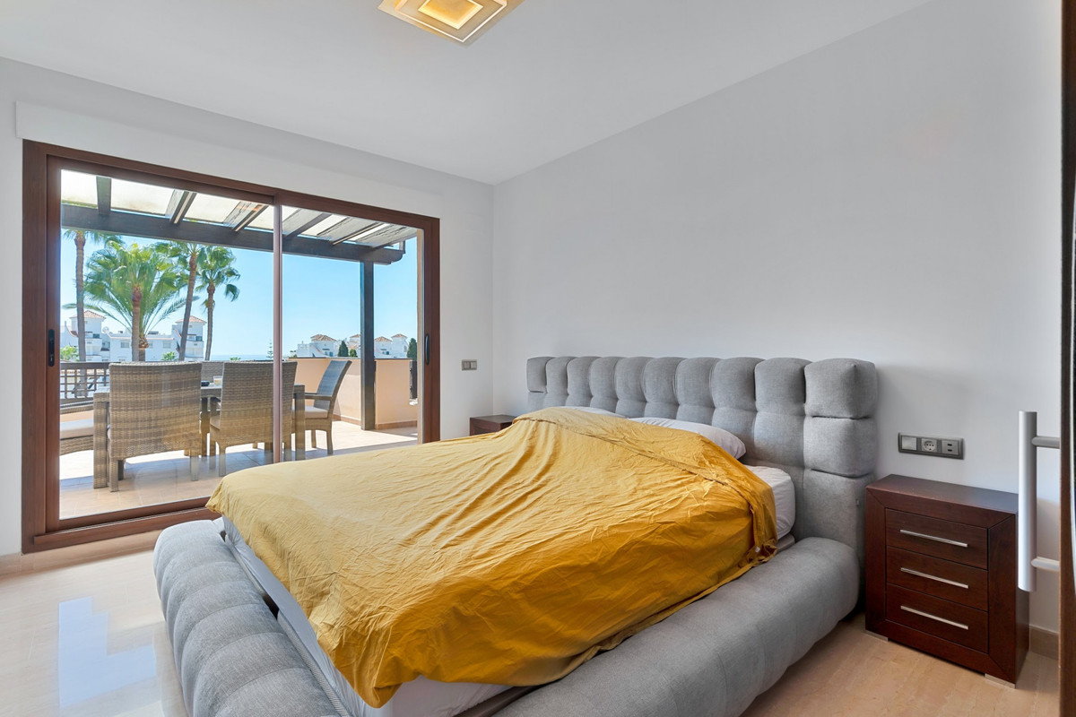 3 bedroom Penthouses for sale in Nueva Andalucía – R5164378 3 bedroom Penthouses for sale in Nueva Andalucía – R5164378