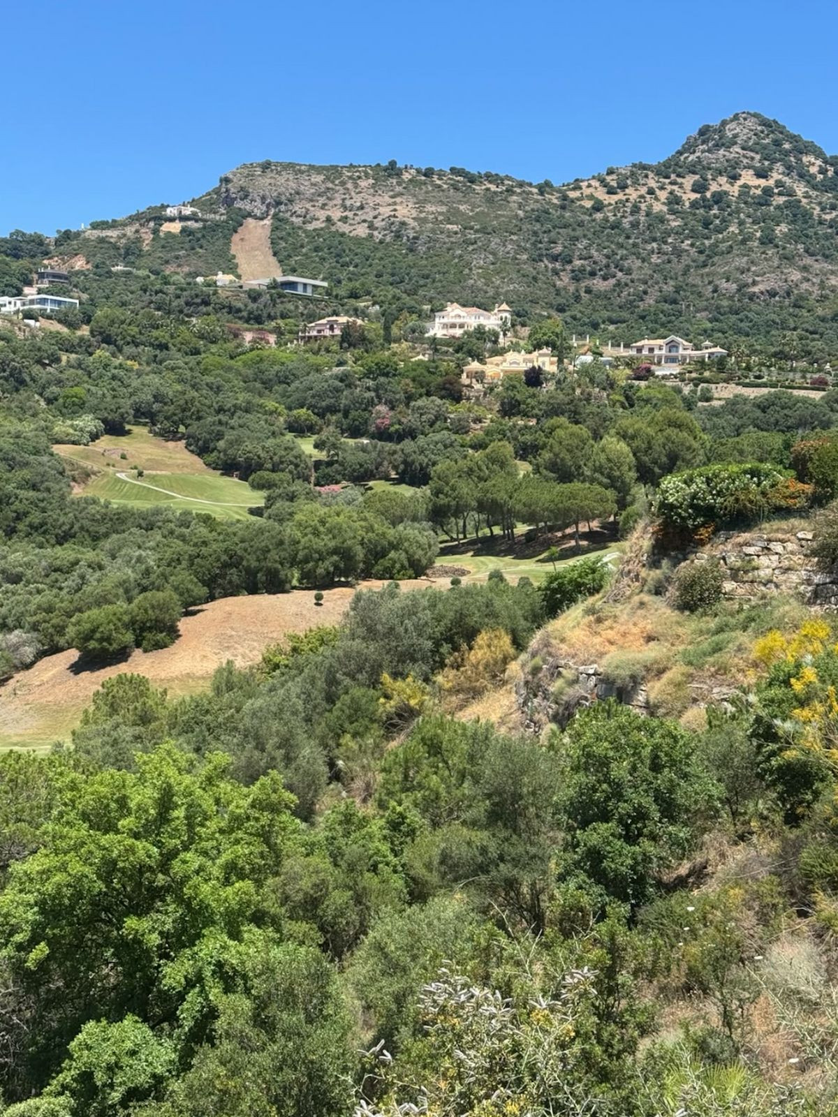 Parcelas en venta en Benahavís – R5421931 Parcelas en venta en Benahavís – R5421931