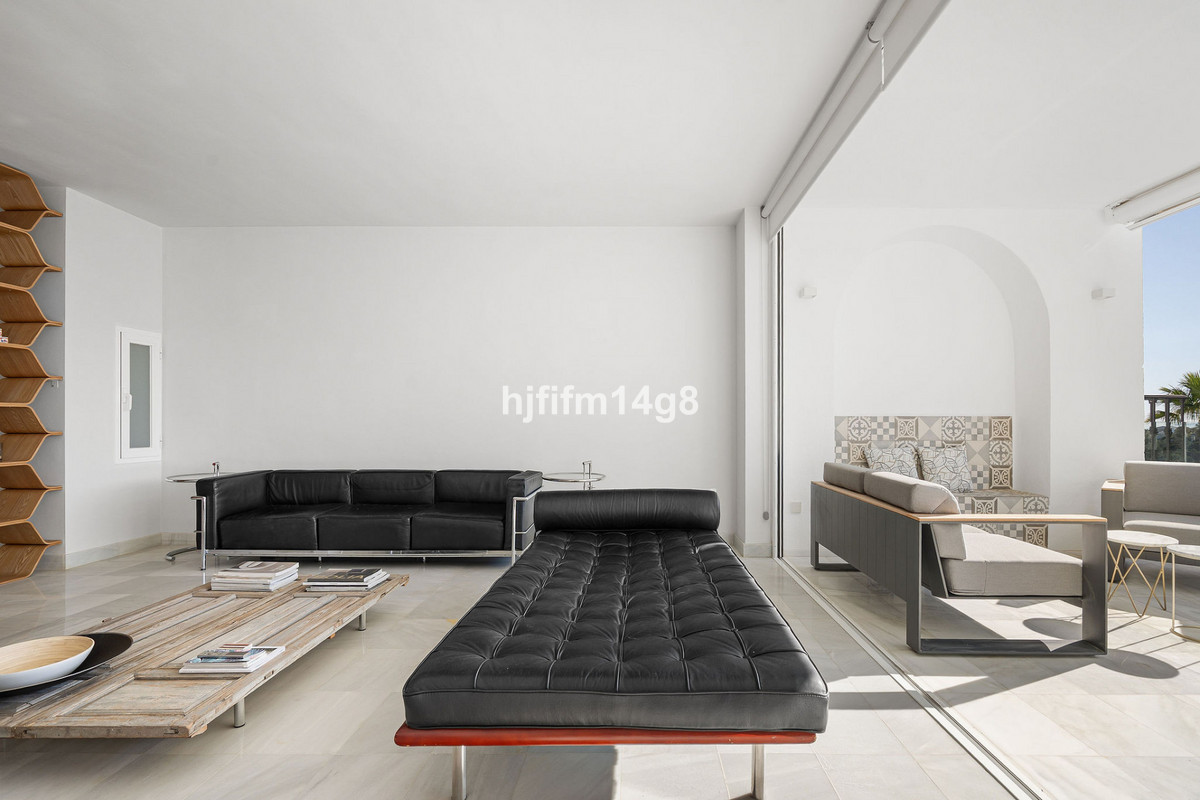 Apartamentos de 3 dormitorios en venta en Benahavís – R5337460 Apartamentos de 3 dormitorios en venta en Benahavís – R5337460