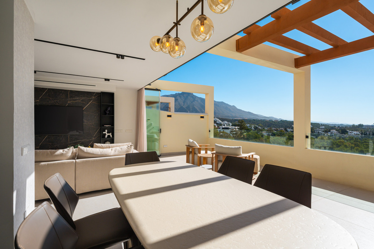 Apartamentos de 3 dormitorios en venta en Nueva Andalucía – R5145271 Apartamentos de 3 dormitorios en venta en Nueva Andalucía – R5145271