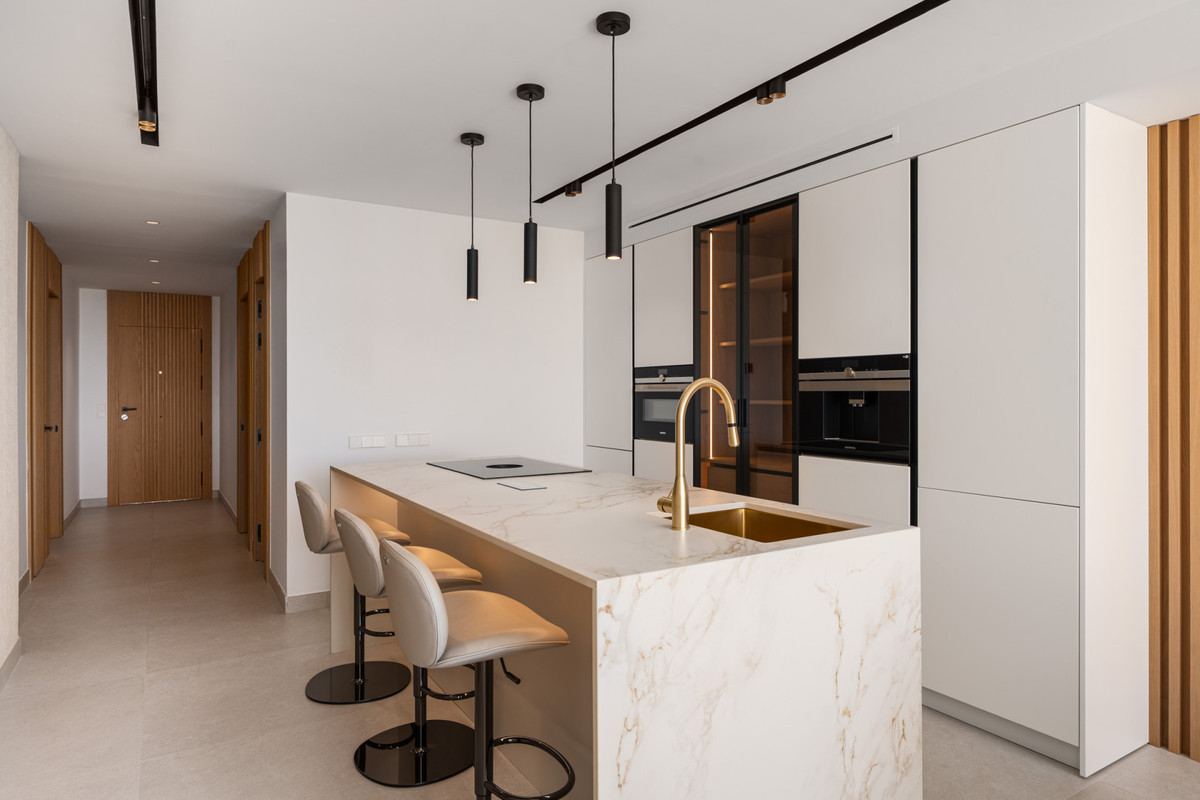 Apartamentos de 3 dormitorios en venta en Nueva Andalucía – R5145271 Apartamentos de 3 dormitorios en venta en Nueva Andalucía – R5145271