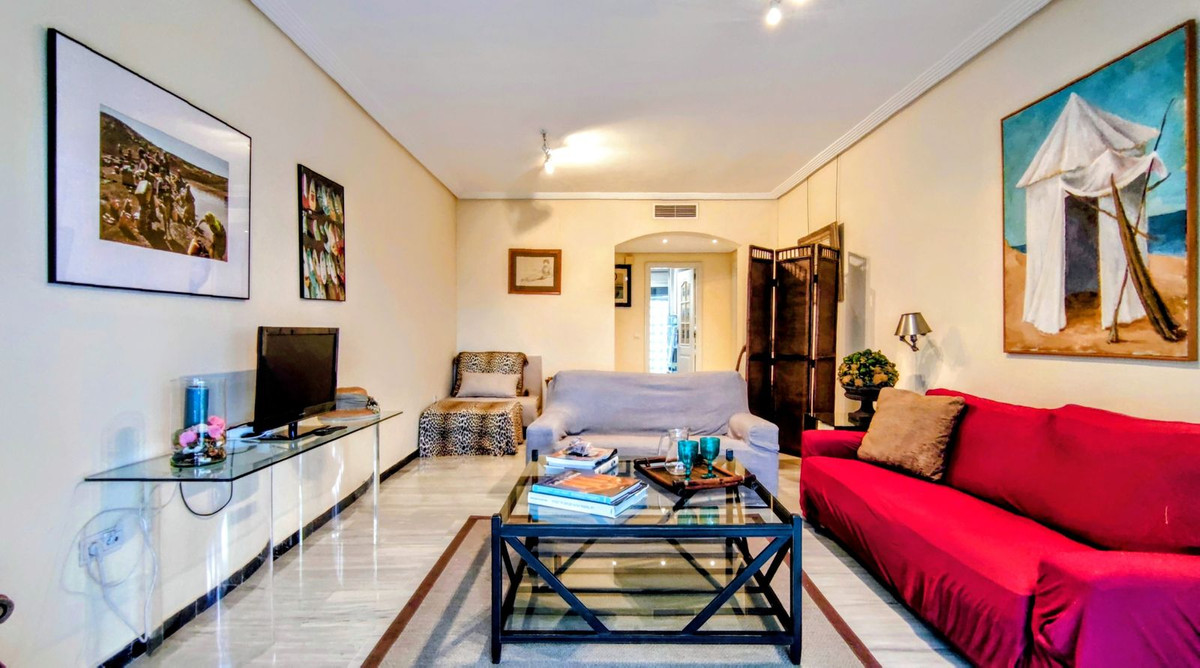 Apartamentos de 2 dormitorios en venta en Puerto Banús – R5234464 Apartamentos de 2 dormitorios en venta en Puerto Banús – R5234464