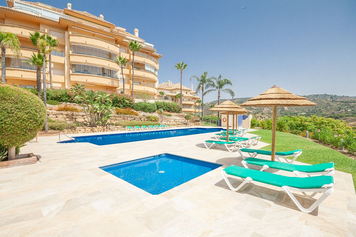 3 bedroom Apartments for sale in Elviria – R5438512 3 bedroom Apartments for sale in Elviria – R5438512