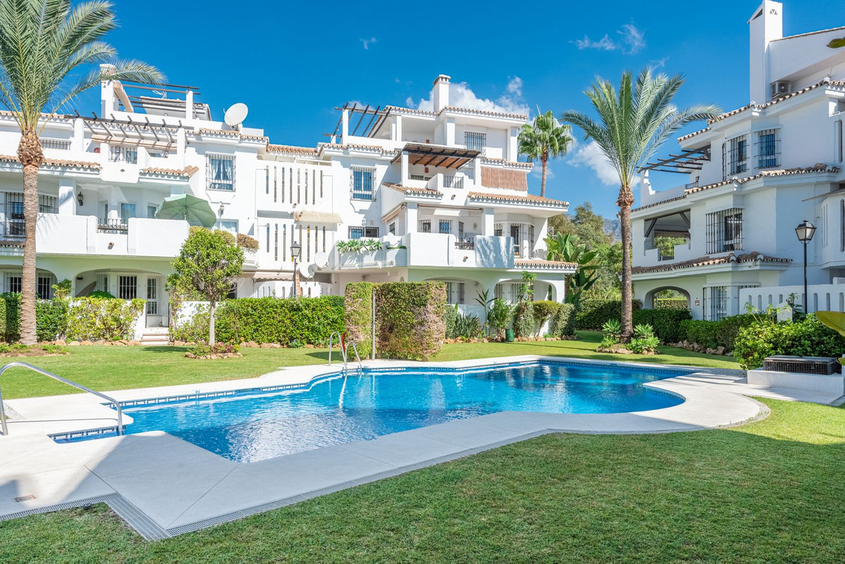 3 bedroom Apartments for sale in Nueva Andalucía – R5315008 3 bedroom Apartments for sale in Nueva Andalucía – R5315008