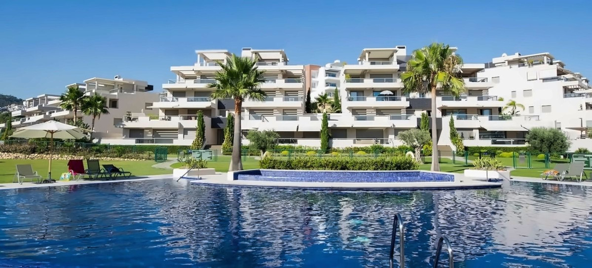 Apartamentos de 3 dormitorios en venta en Benahavís – R5445037 Apartamentos de 3 dormitorios en venta en Benahavís – R5445037