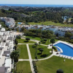 Apartamentos de 3 dormitorios en venta en Benahavís – R5445037 Apartamentos de 3 dormitorios en venta en Benahavís – R5445037