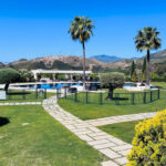 Apartamentos de 3 dormitorios en venta en Benahavís – R5445037 Apartamentos de 3 dormitorios en venta en Benahavís – R5445037
