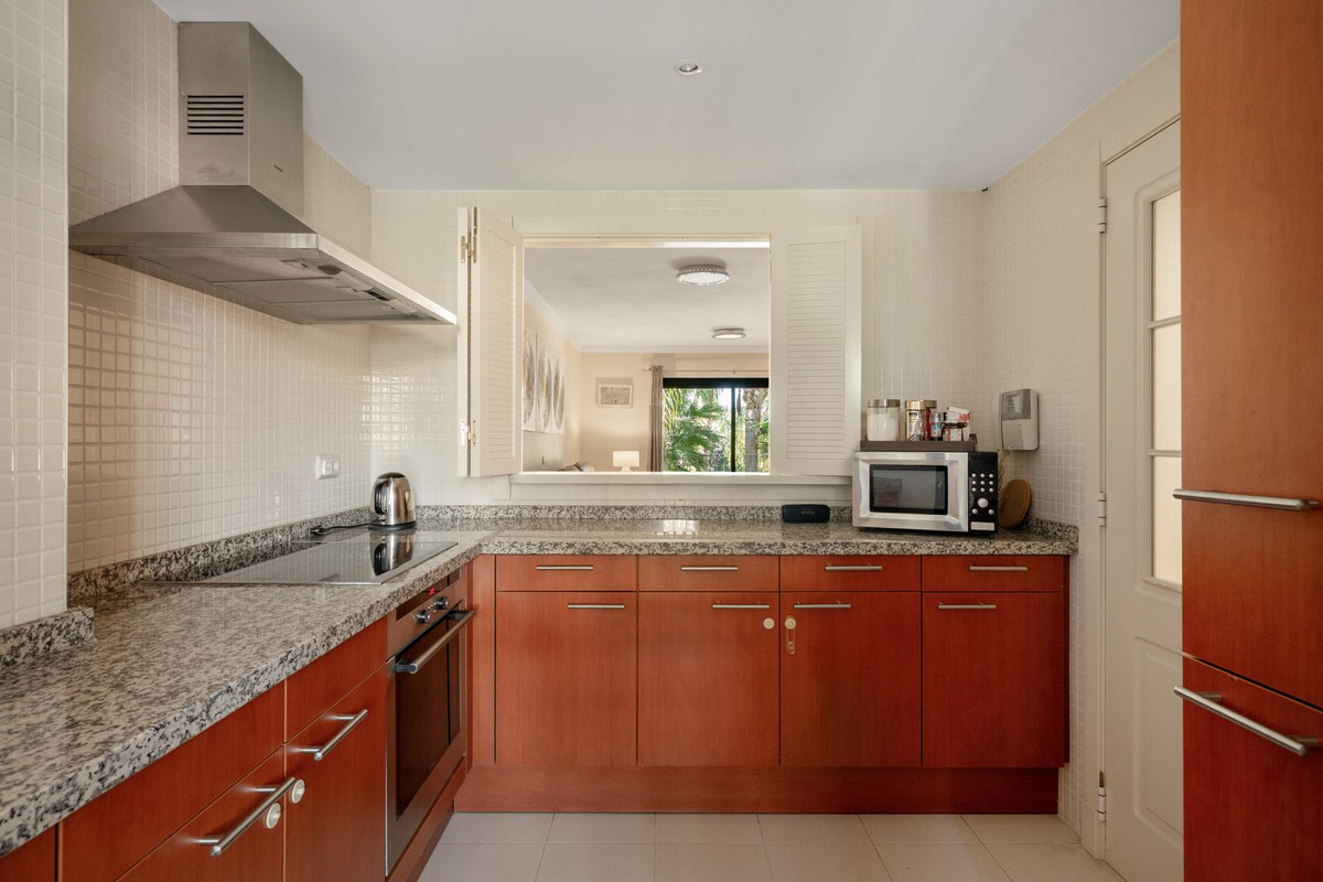 Apartamentos de 3 dormitorios en venta en Nueva Andalucía – R5448052 Apartamentos de 3 dormitorios en venta en Nueva Andalucía – R5448052