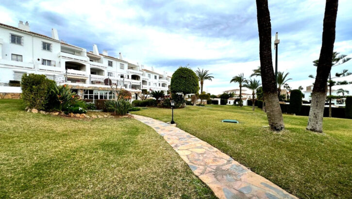 Apartamentos de 3 dormitorios en venta en Nueva Andalucía – R5019142 Apartamentos de 3 dormitorios en venta en Nueva Andalucía – R5019142 en