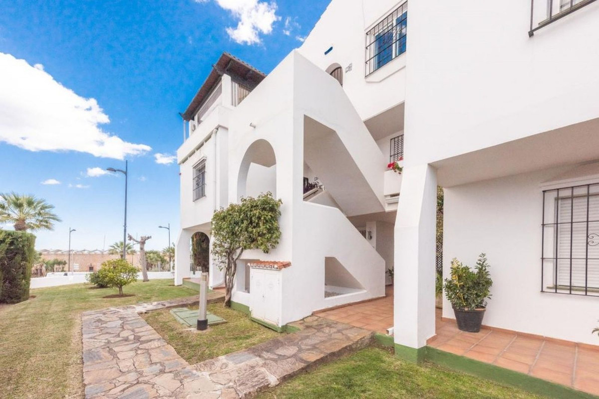 Apartamentos de 3 dormitorios en venta en Nueva Andalucía – R5019142 Apartamentos de 3 dormitorios en venta en Nueva Andalucía – R5019142