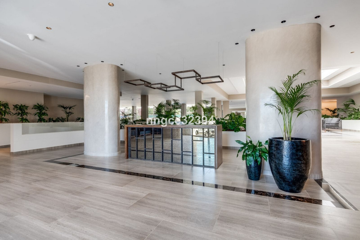 Apartamentos de 3 dormitorios en venta en Nueva Andalucía – R5131015 Apartamentos de 3 dormitorios en venta en Nueva Andalucía – R5131015