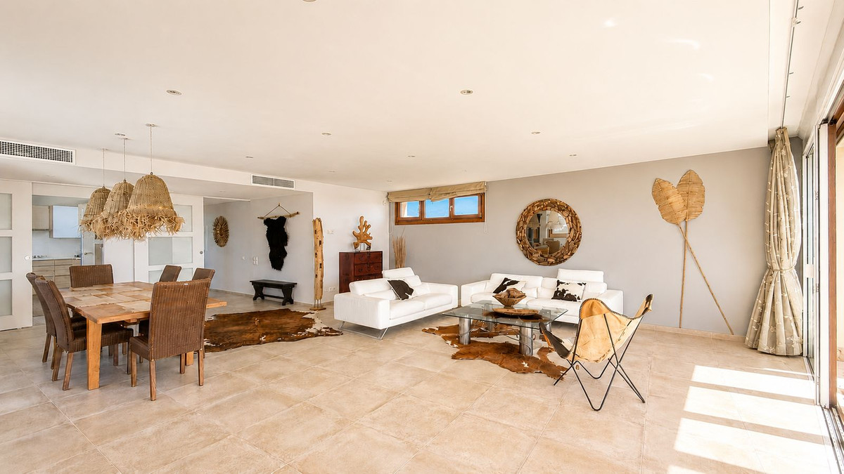 Aticos de 3 dormitorios en venta en Altos de los Monteros – R5377378 Aticos de 3 dormitorios en venta en Altos de los Monteros – R5377378