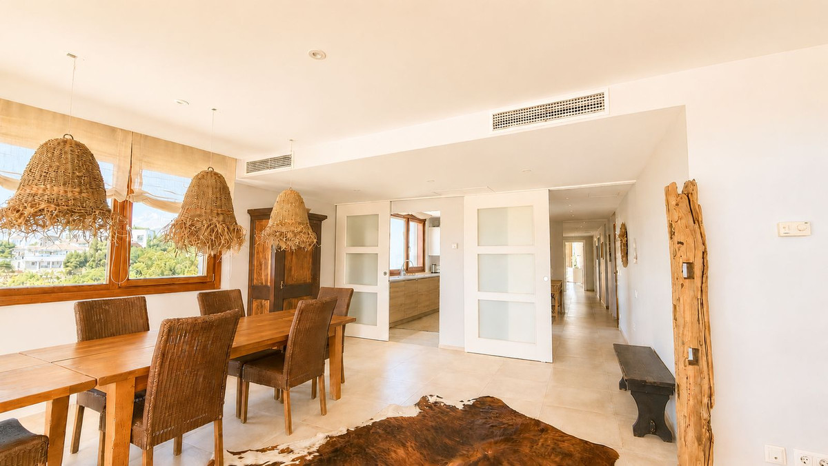 Aticos de 3 dormitorios en venta en Altos de los Monteros – R5377378 Aticos de 3 dormitorios en venta en Altos de los Monteros – R5377378
