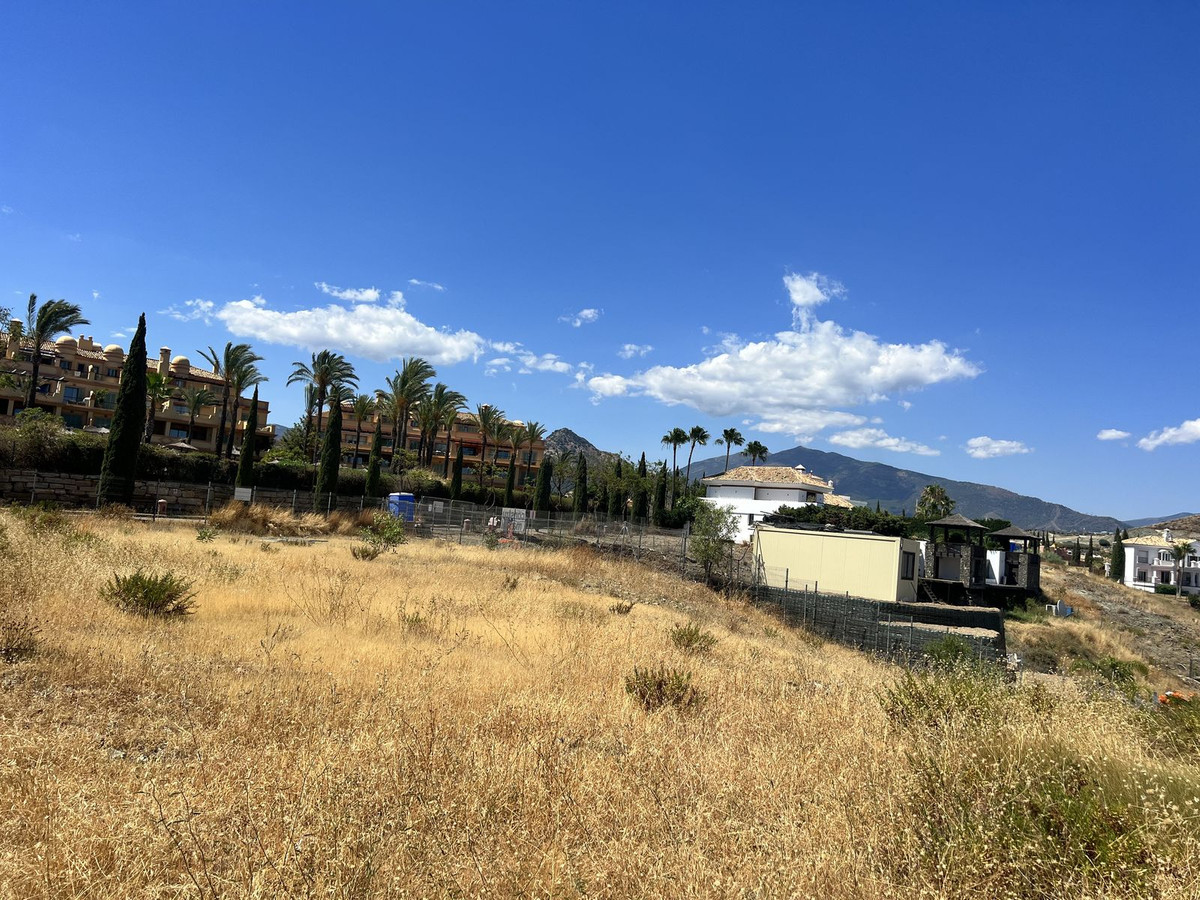 Plots for sale in Benahavís – R4778122 Plots for sale in Benahavís – R4778122