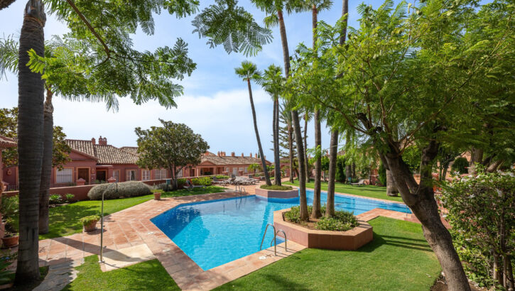 4 bedroom Apartments for sale in Monte Halcones – R5146996 4 bedroom Apartments for sale in Monte Halcones – R5146996 in