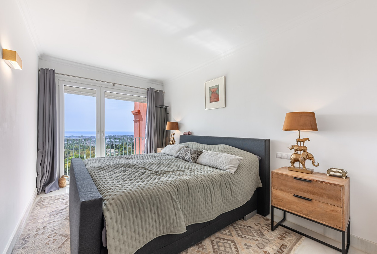 Apartamentos de 4 dormitorios en venta en Monte Halcones – R5146996 Apartamentos de 4 dormitorios en venta en Monte Halcones – R5146996