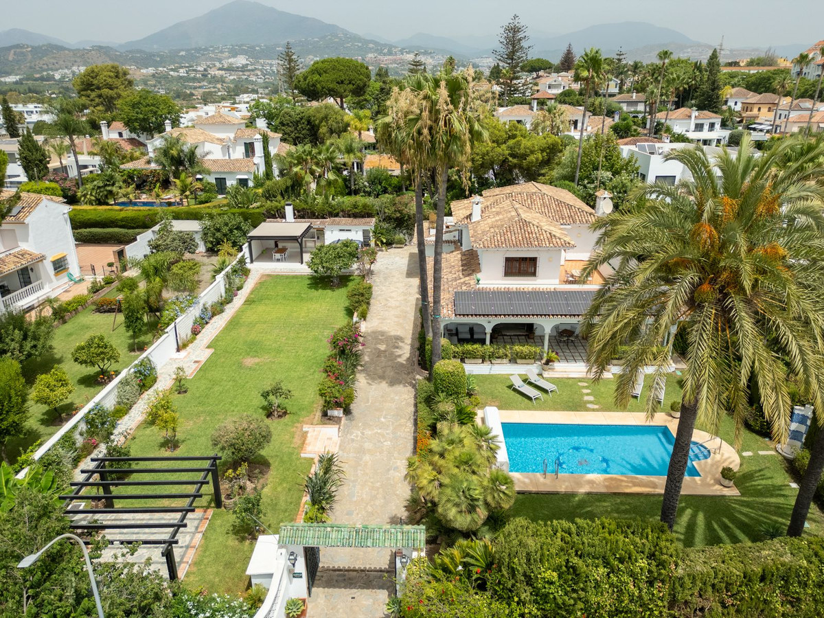4 bedroom Villas for sale in San Pedro de Alcántara – R5447320 4 bedroom Villas for sale in San Pedro de Alcántara – R5447320