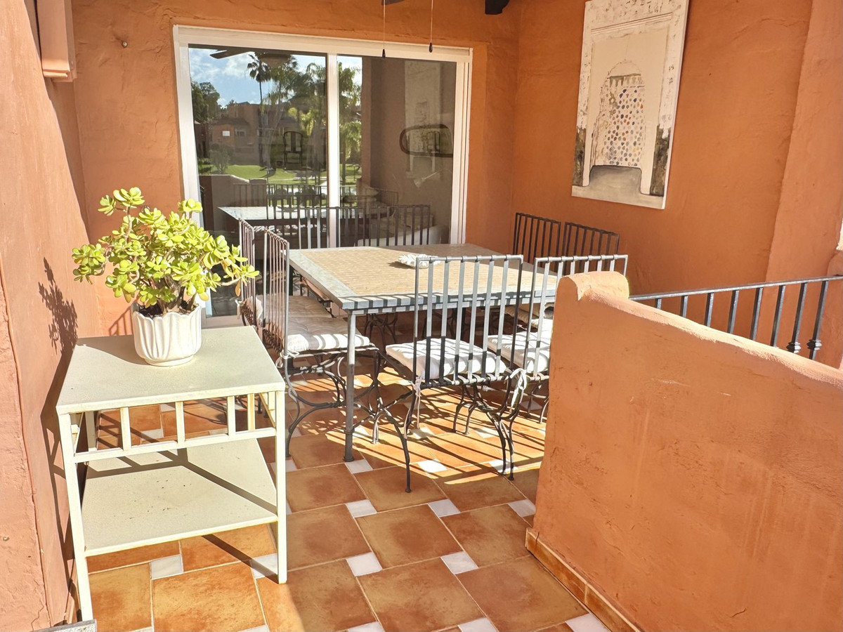 Apartamentos de 4 dormitorios en venta en Guadalmina Baja – R5295298 Apartamentos de 4 dormitorios en venta en Guadalmina Baja – R5295298