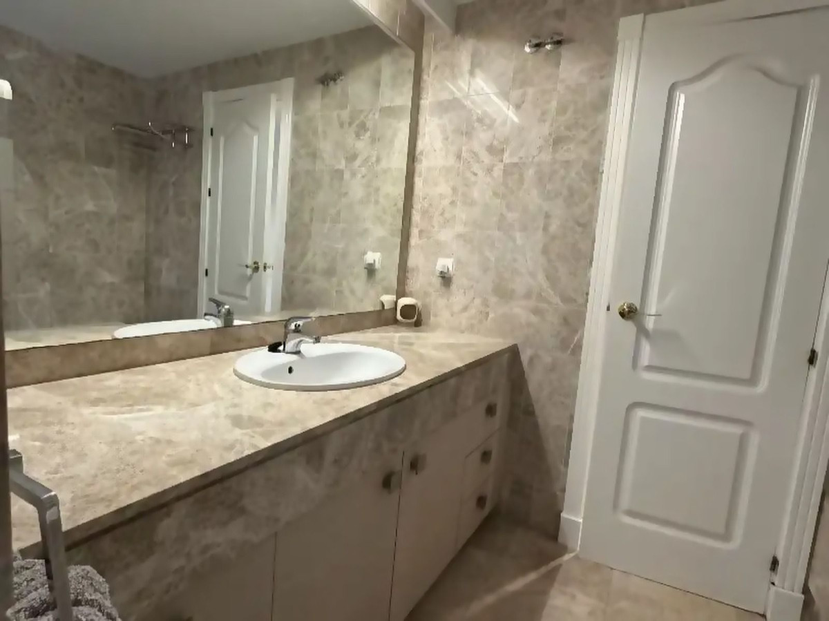 Apartamentos de 3 dormitorios en venta en Nueva Andalucía – R5444410 Apartamentos de 3 dormitorios en venta en Nueva Andalucía – R5444410