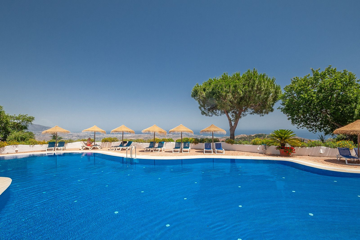 Apartamentos de 3 dormitorios en venta en La Mairena – R5418049 Apartamentos de 3 dormitorios en venta en La Mairena – R5418049