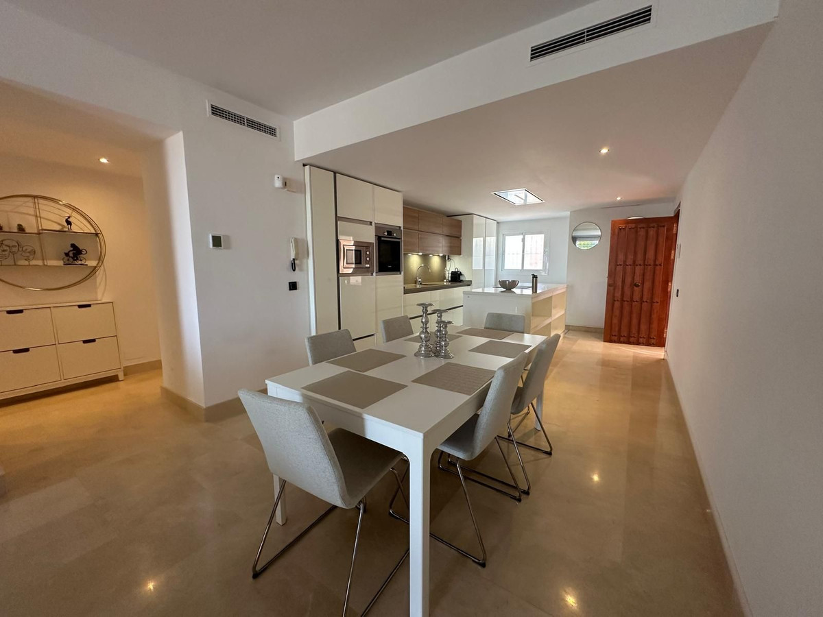 Apartamentos de 2 dormitorios en venta en Nueva Andalucía – R5083303 Apartamentos de 2 dormitorios en venta en Nueva Andalucía – R5083303