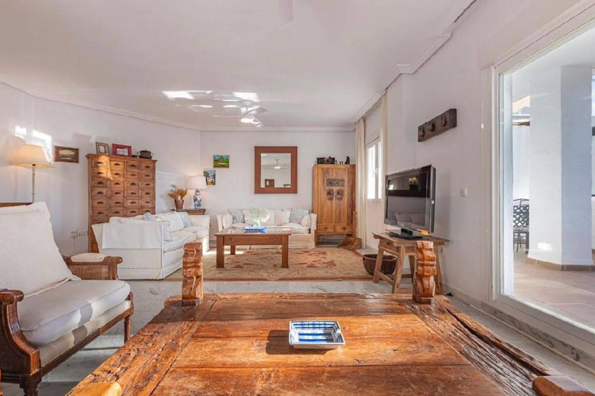 4 bedroom Apartments for sale in Bahía de Marbella – R5402458 4 bedroom Apartments for sale in Bahía de Marbella – R5402458