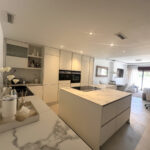 Apartamentos de 3 dormitorios en venta en Nueva Andalucía – R4137199 Apartamentos de 3 dormitorios en venta en Nueva Andalucía – R4137199
