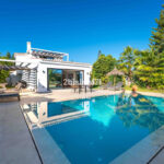 4 bedroom Villas for sale in Elviria – R5227732 4 bedroom Villas for sale in Elviria – R5227732