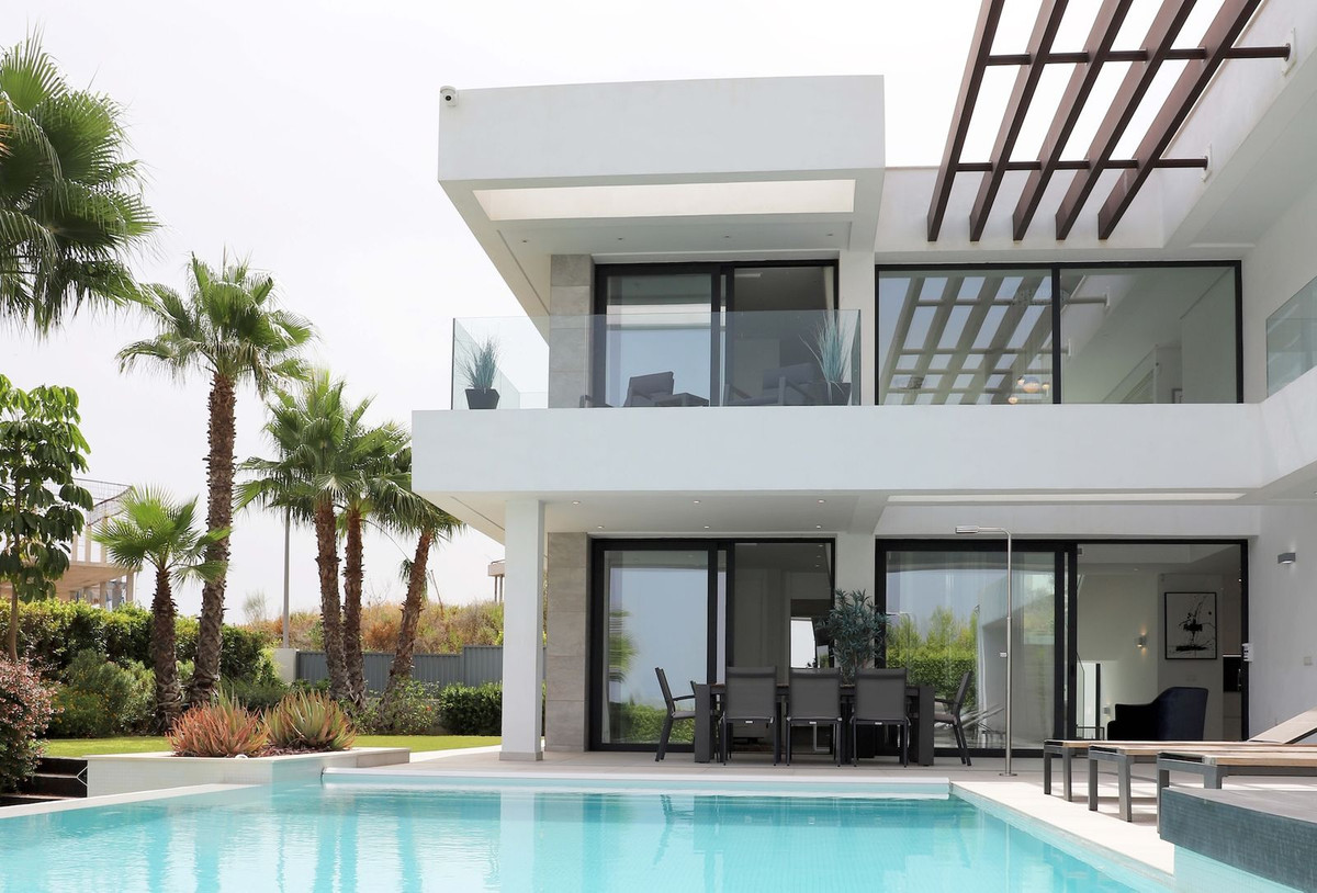 Villas de 5 dormitorios en venta en Nueva Milla de Oro – R5448418 Villas de 5 dormitorios en venta en Nueva Milla de Oro – R5448418