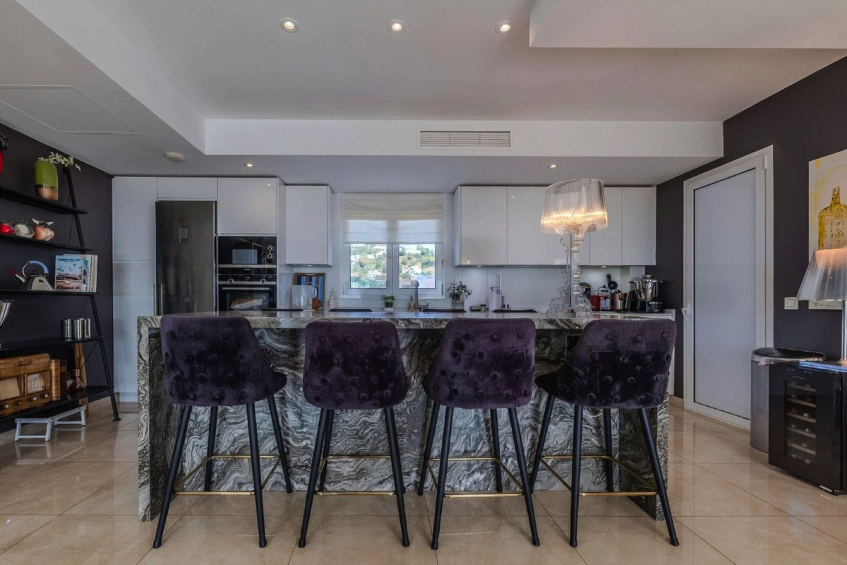 3 bedroom Apartments for sale in Altos de los Monteros – R5447596 3 bedroom Apartments for sale in Altos de los Monteros – R5447596