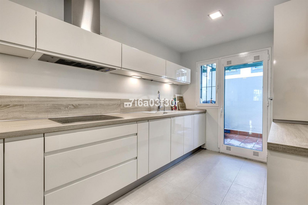 5 bedroom Townhouses for sale in San Pedro de Alcántara – R5295286 5 bedroom Townhouses for sale in San Pedro de Alcántara – R5295286