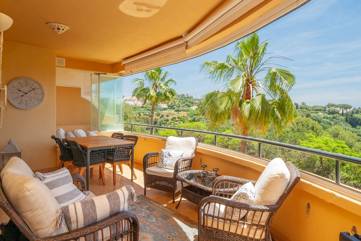 3 bedroom Apartments for sale in Elviria Hills – R5373865 3 bedroom Apartments for sale in Elviria Hills – R5373865