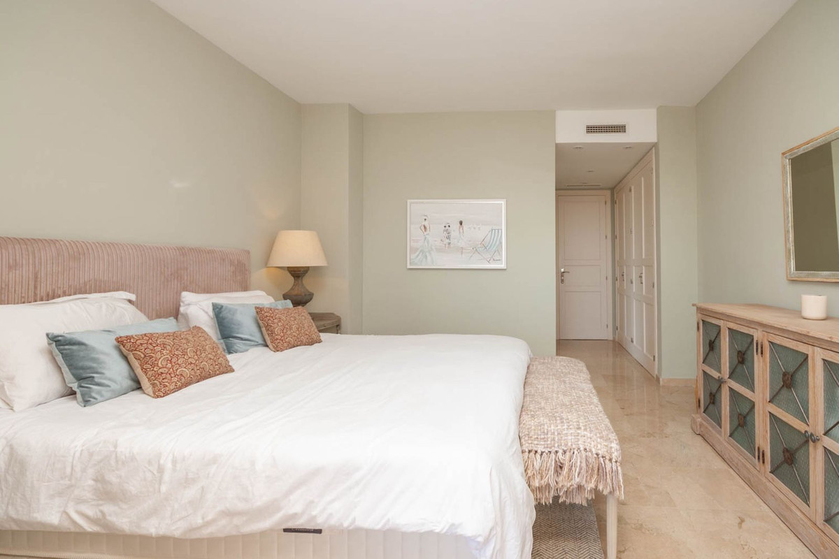 3 bedroom Apartments for sale in Elviria Hills – R5373865 3 bedroom Apartments for sale in Elviria Hills – R5373865