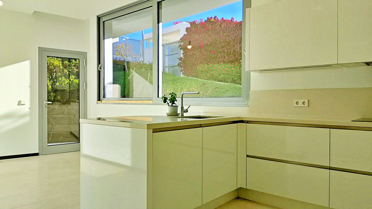 Pareados de 5 dormitorios en venta en Sierra Blanca – R5235598 Pareados de 5 dormitorios en venta en Sierra Blanca – R5235598