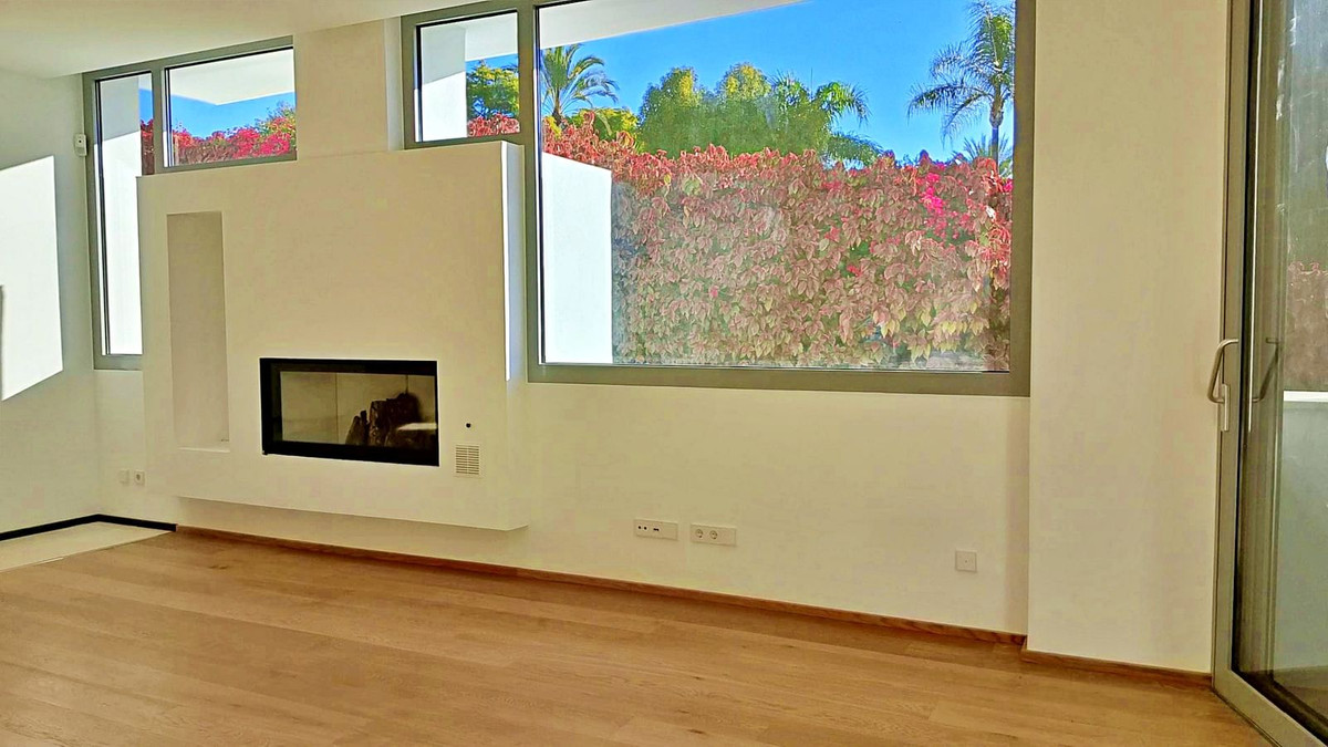 Pareados de 5 dormitorios en venta en Sierra Blanca – R5235598 Pareados de 5 dormitorios en venta en Sierra Blanca – R5235598