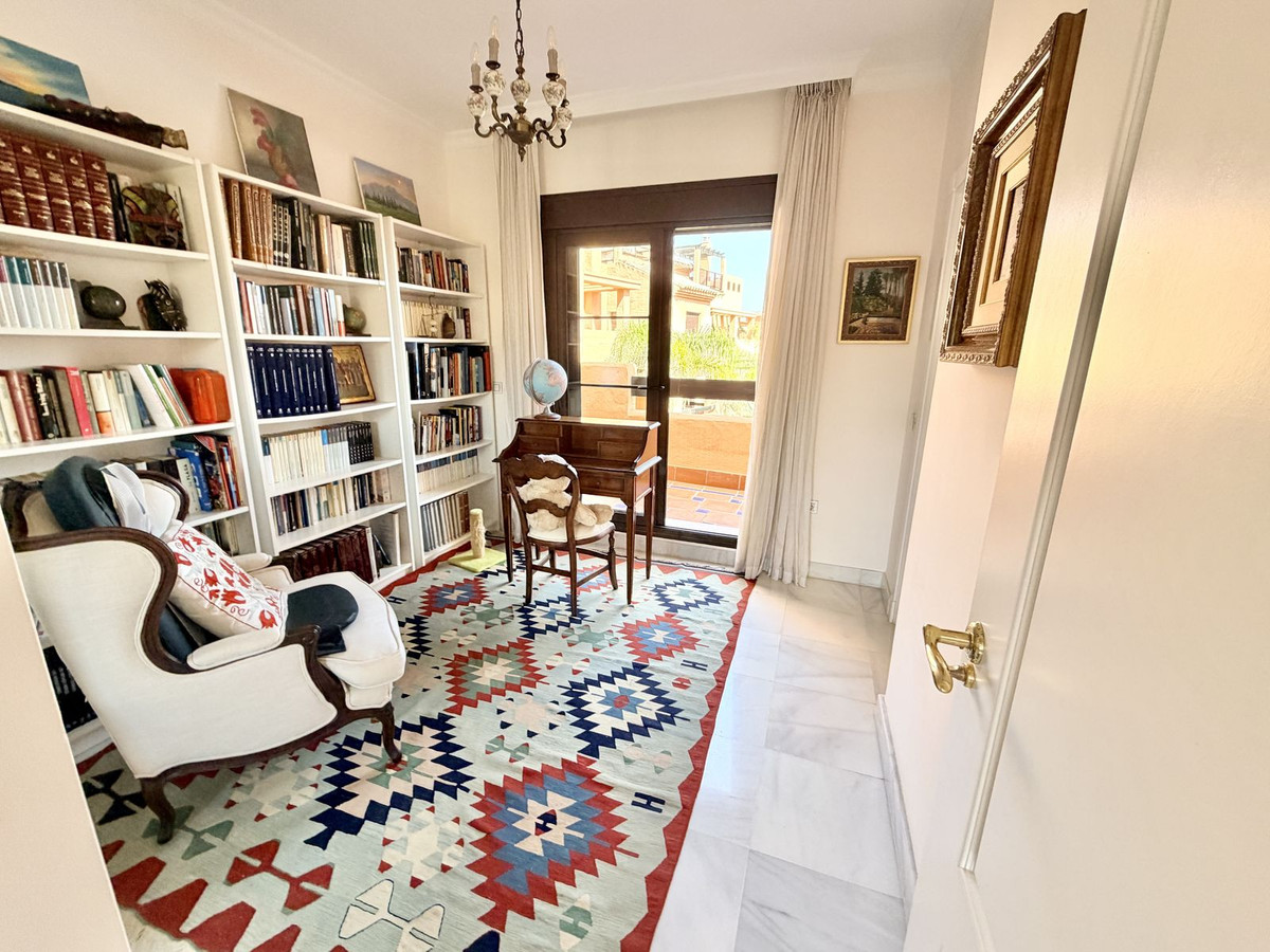 4 bedroom Apartments for sale in Hacienda del Sol – R5365111 4 bedroom Apartments for sale in Hacienda del Sol – R5365111