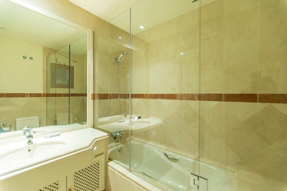 Apartamentos de 3 dormitorios en venta en Marbella – R5203231 Apartamentos de 3 dormitorios en venta en Marbella – R5203231