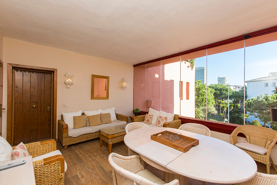 Apartamentos de 3 dormitorios en venta en Marbella – R5203231 Apartamentos de 3 dormitorios en venta en Marbella – R5203231