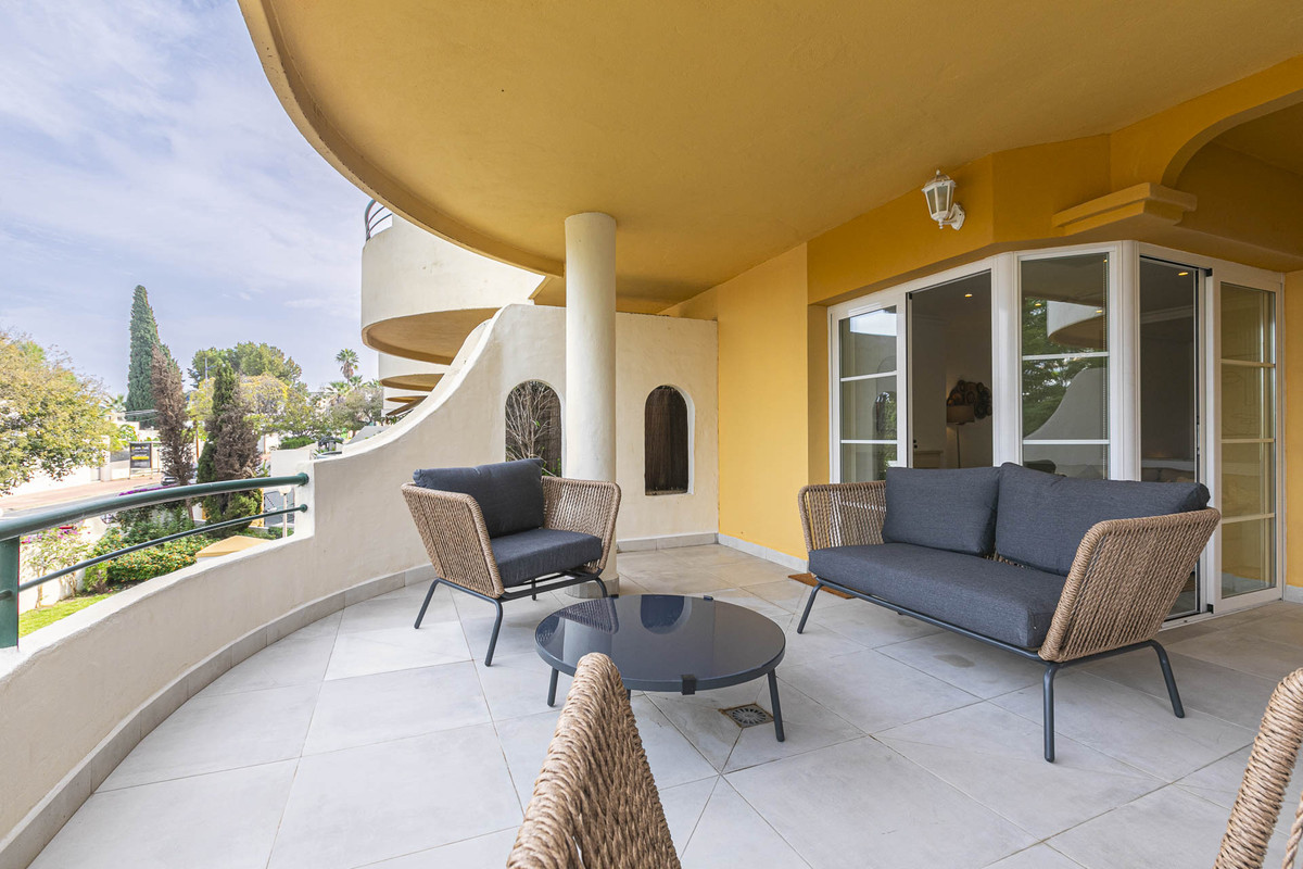 Apartamentos de 2 dormitorios en venta en Nueva Andalucía – R5182258 Apartamentos de 2 dormitorios en venta en Nueva Andalucía – R5182258