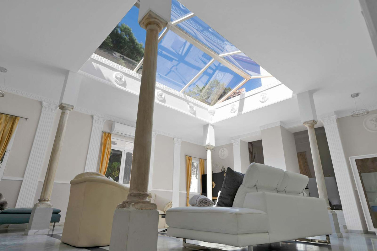 10 bedroom Villas for sale in Marbella – R5362897 10 bedroom Villas for sale in Marbella – R5362897