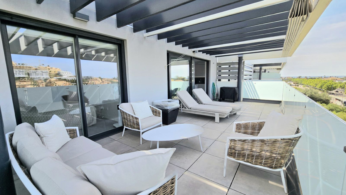 4 bedroom Apartments for sale in La Cala de Mijas – R5374174 4 bedroom Apartments for sale in La Cala de Mijas – R5374174