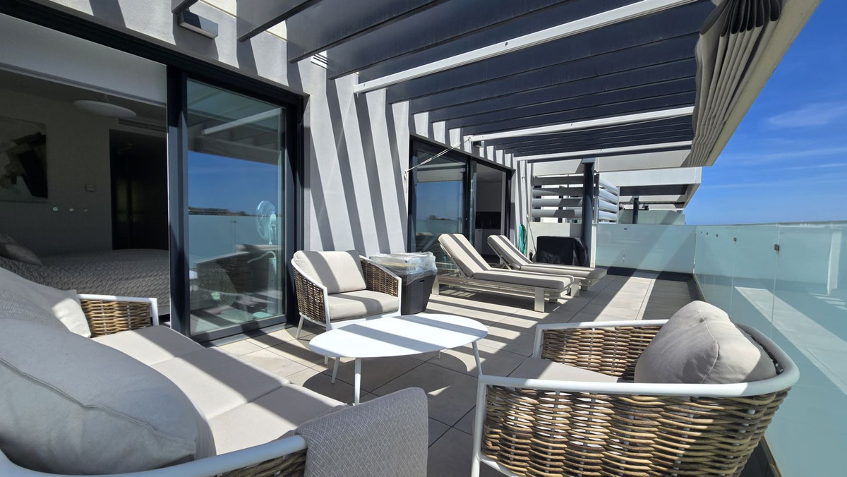 4 bedroom Apartments for sale in La Cala de Mijas – R5374174 4 bedroom Apartments for sale in La Cala de Mijas – R5374174