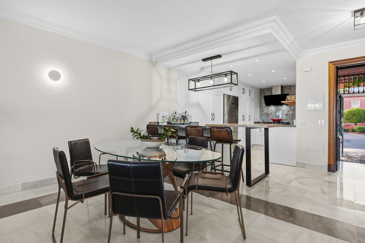 Apartamentos de 2 dormitorios en venta en Monte Halcones – R5351665 Apartamentos de 2 dormitorios en venta en Monte Halcones – R5351665