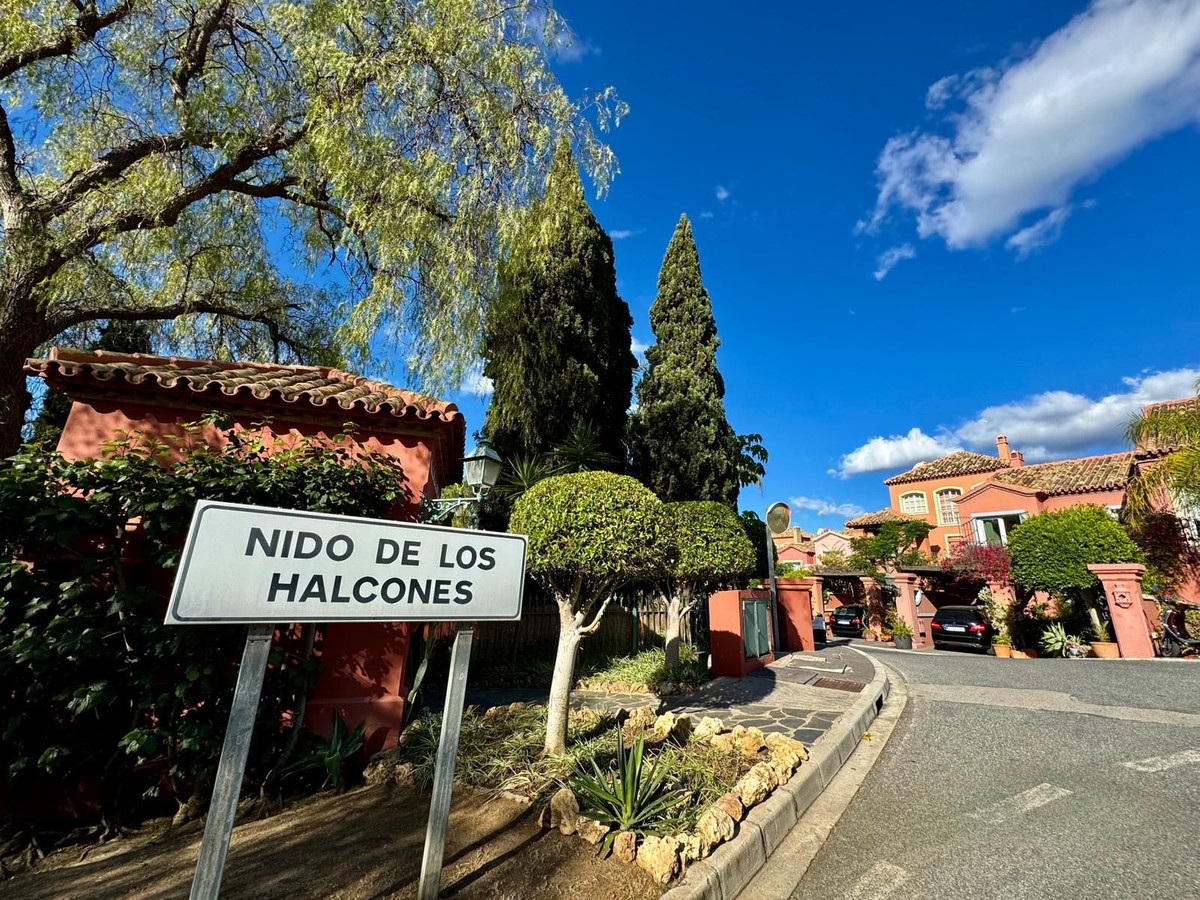 Apartamentos de 2 dormitorios en venta en Monte Halcones – R5351665 Apartamentos de 2 dormitorios en venta en Monte Halcones – R5351665
